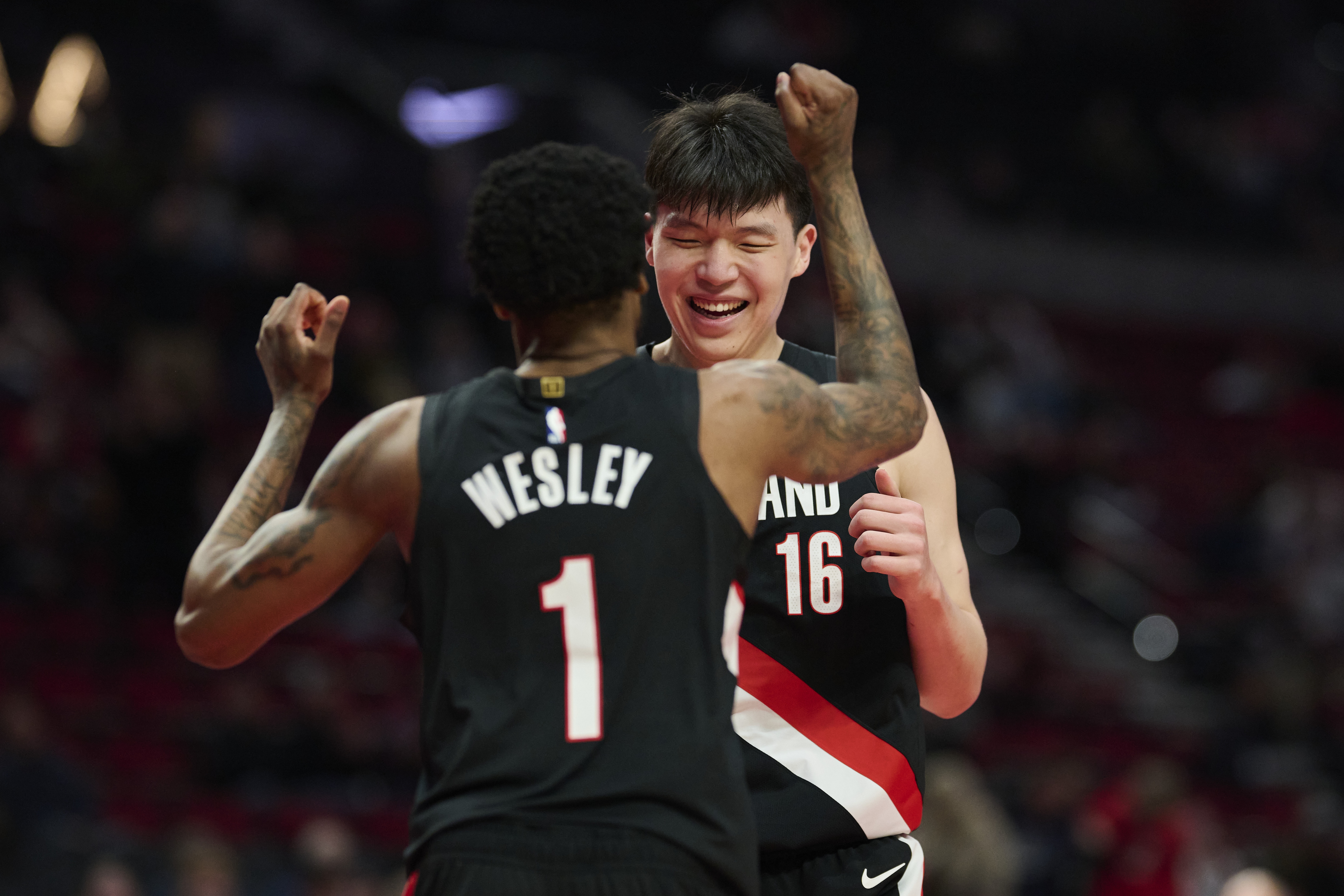 【菜鸟】杨瀚森5分1暴扣 哈珀19分6助 弗拉格17分8板6助 康神失准